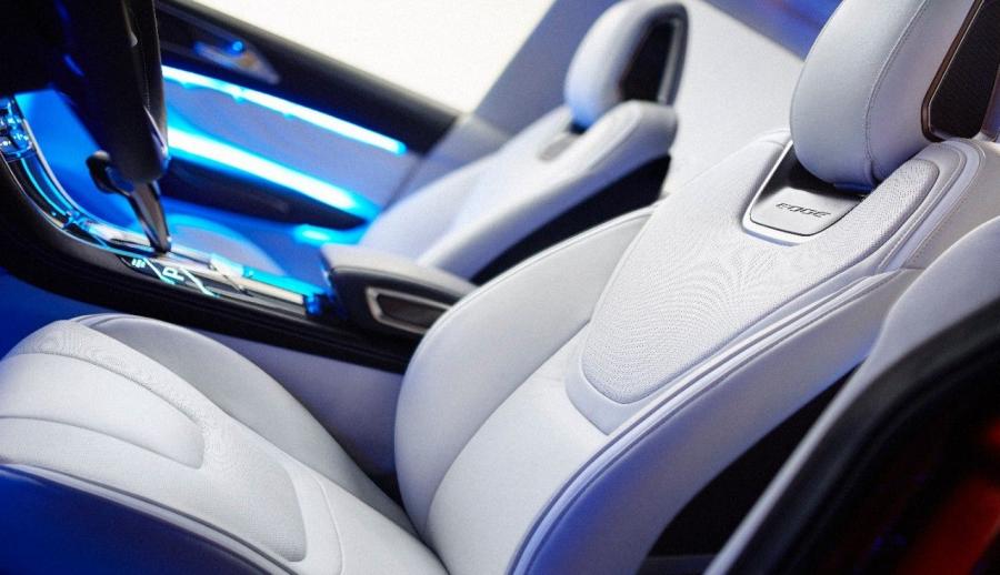  Ford Edge Concept 2013 года  (фото 36 из 54)